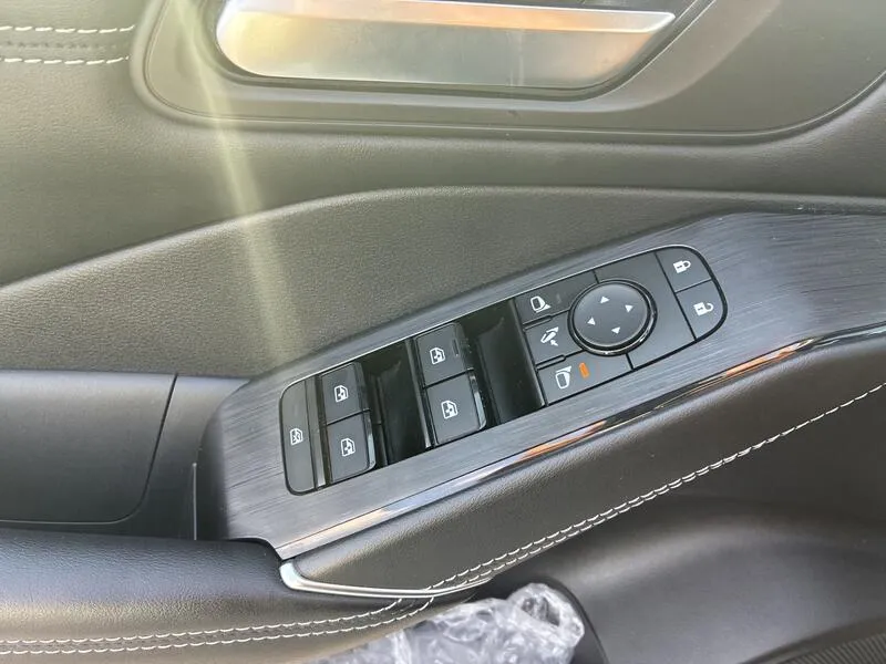 Nissan Qashqai DIG-T mHEV Xtronic N-GO - foto 28