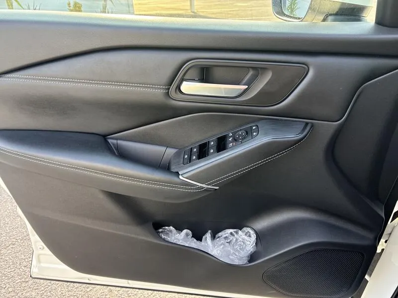 Nissan Qashqai DIG-T mHEV Xtronic N-GO - foto 27