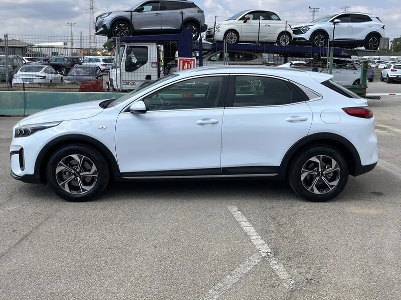 Kia XCeed 1.0 MHEV Drive - foto 3