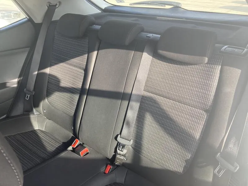 Kia Stonic 1.0 T-GDi MHEV iMT Drive - foto 17
