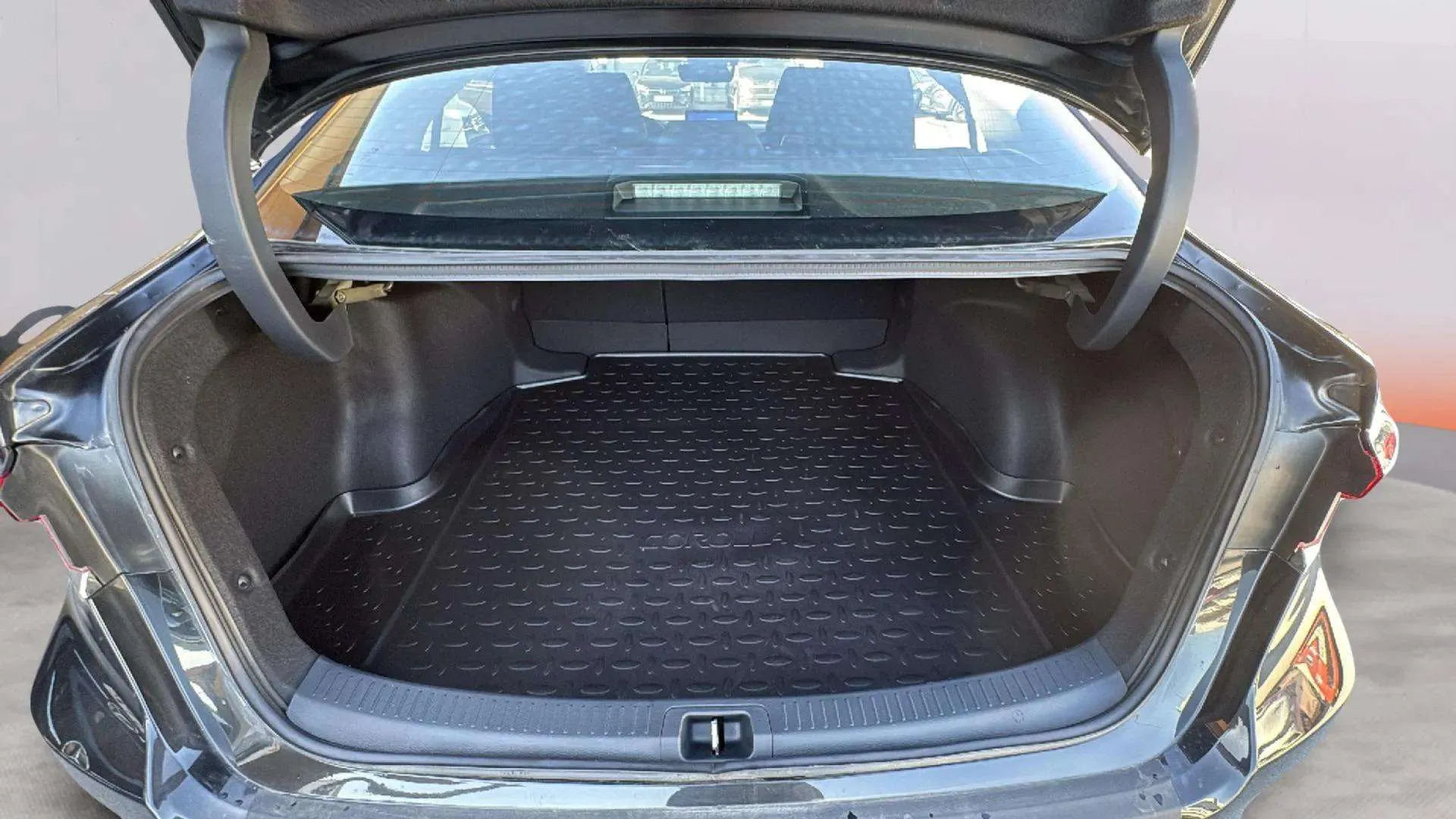 Toyota Corolla Cross Style Hybrid 140 - foto 6