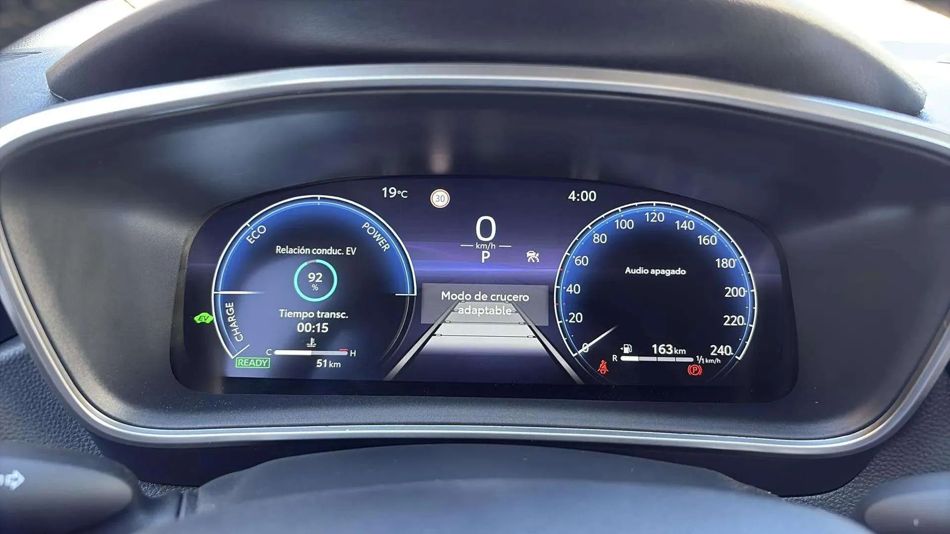 Toyota Corolla Cross Style Hybrid 140 - foto 10