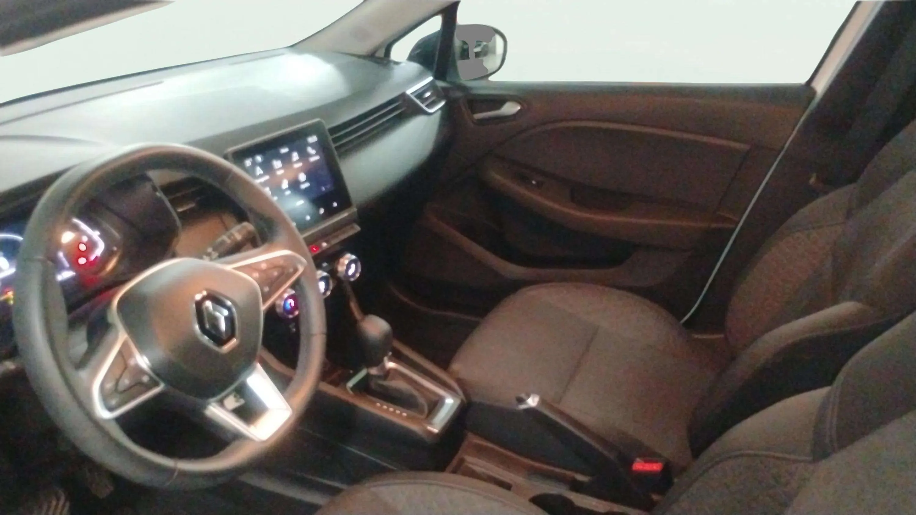 Renault Clio Techno E-Tech full hybrid 145 - foto 6