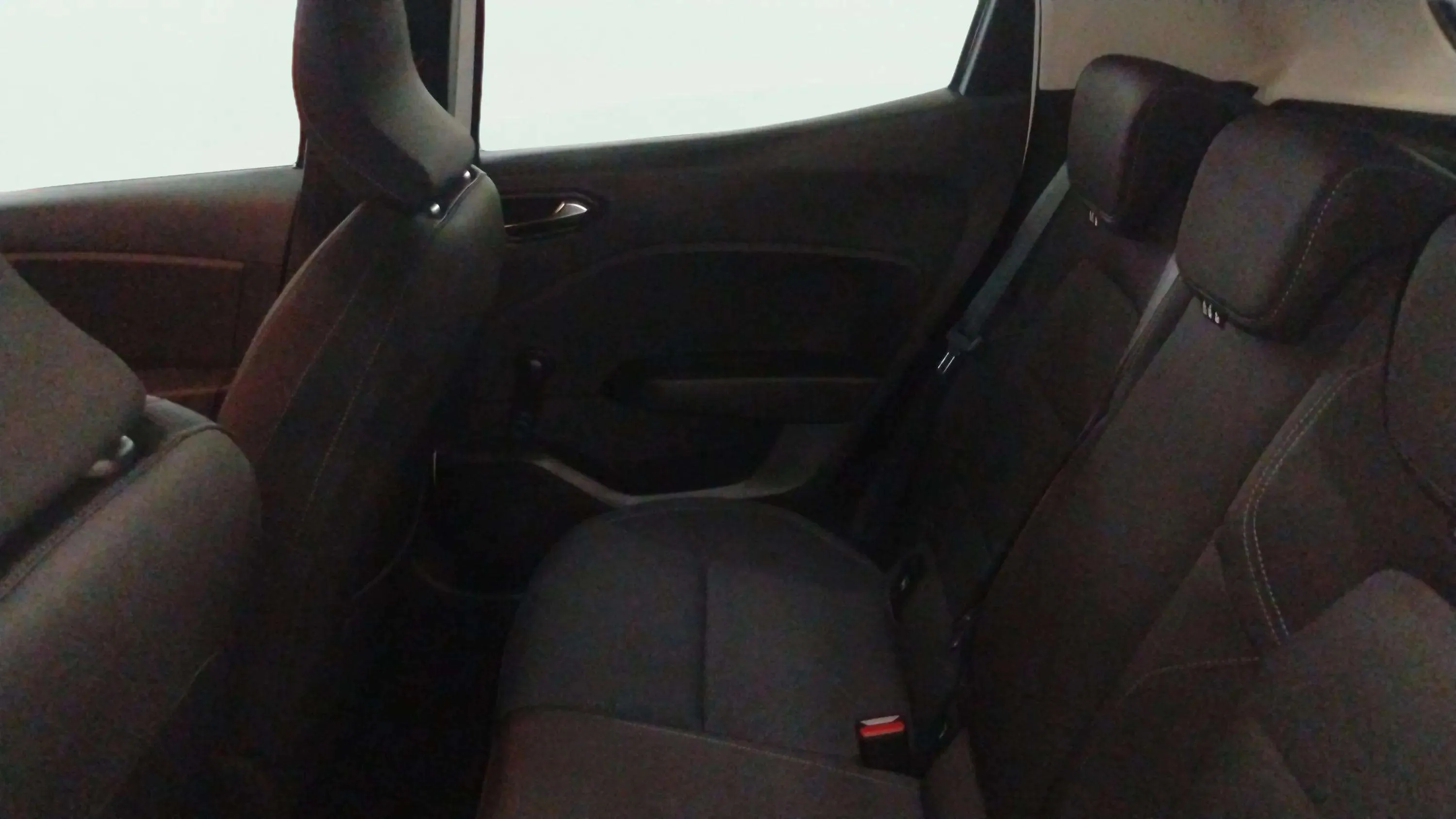 Renault Clio Techno E-Tech full hybrid 145 - foto 13