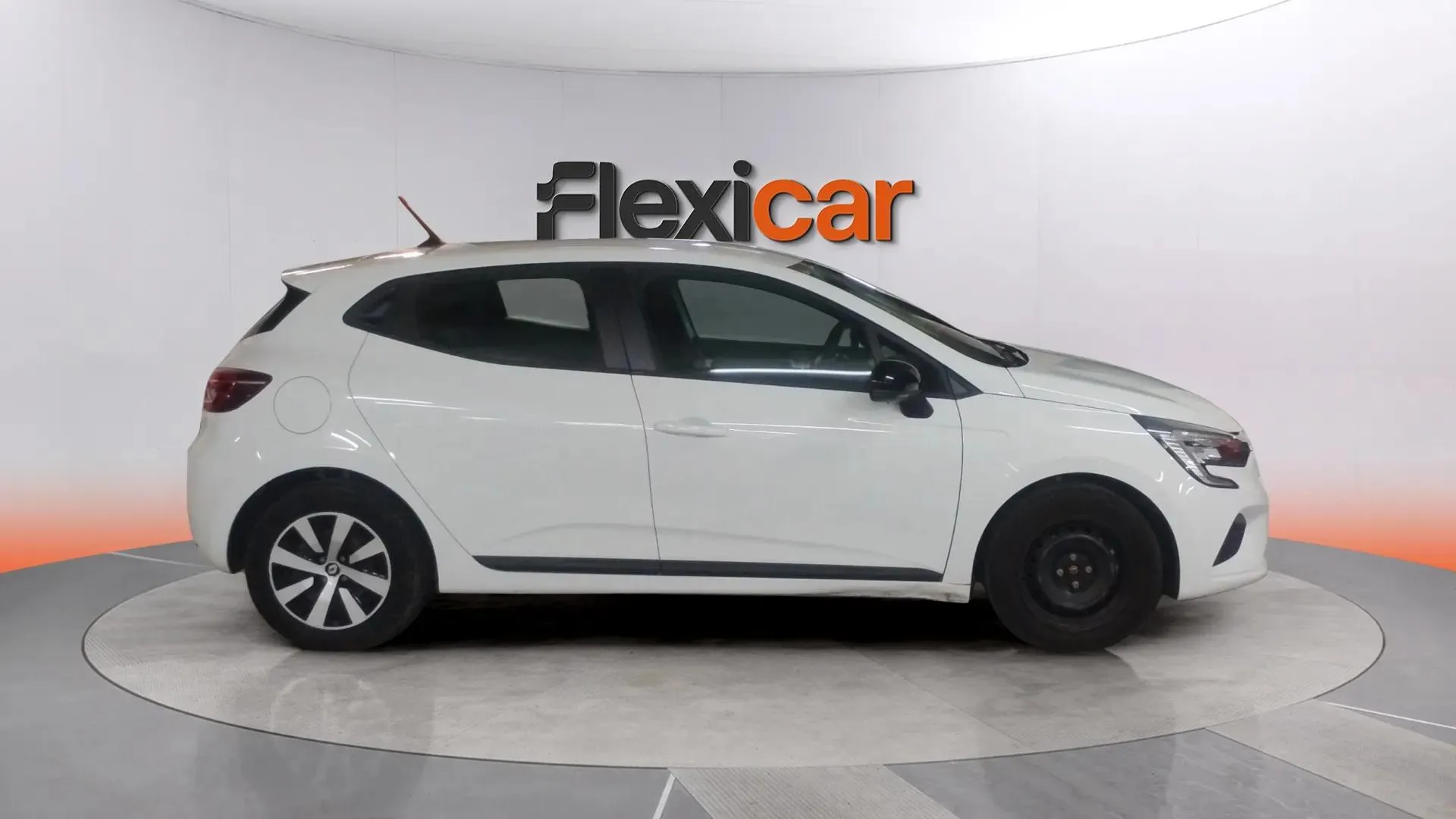 Renault Clio Techno E-Tech full hybrid 145 - foto 3