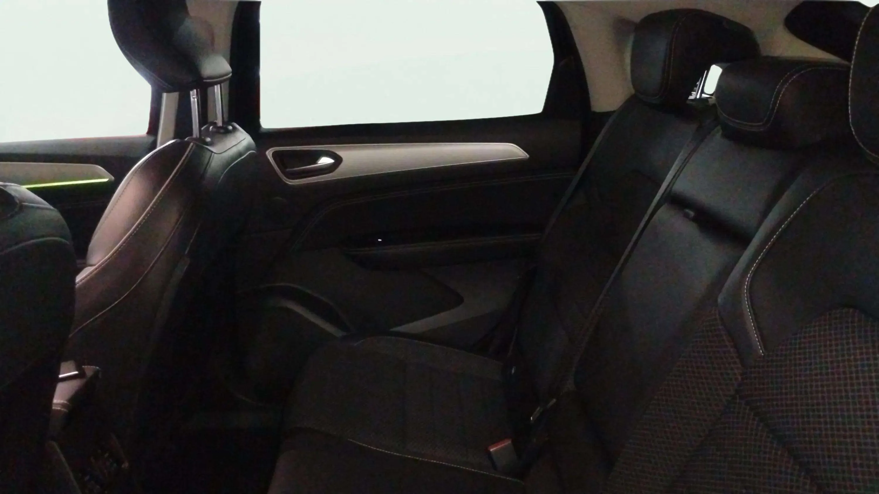 Renault Arkana Techno E-Tech full hybrid - foto 13