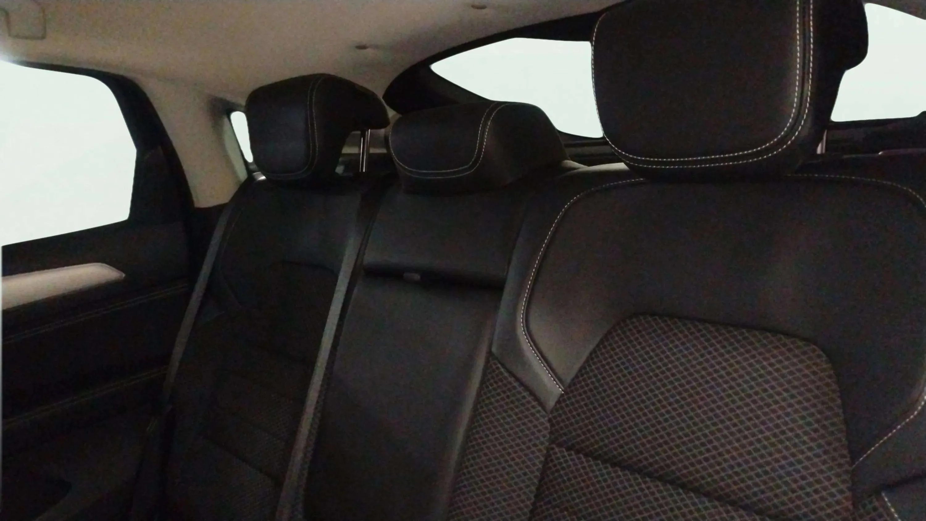 Renault Arkana Techno E-Tech full hybrid - foto 14