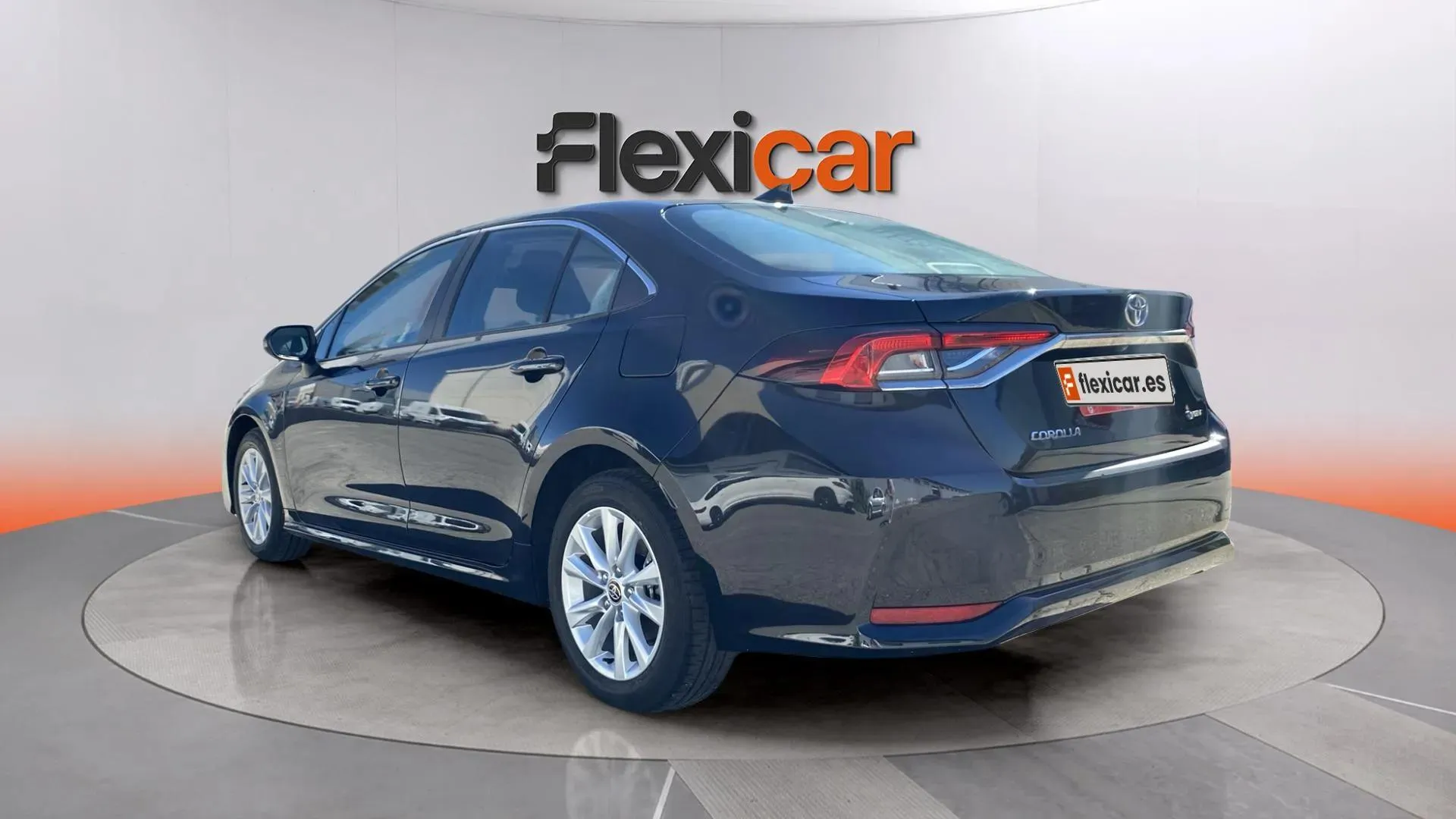 Toyota Corolla Cross Style Hybrid 140 - foto 5