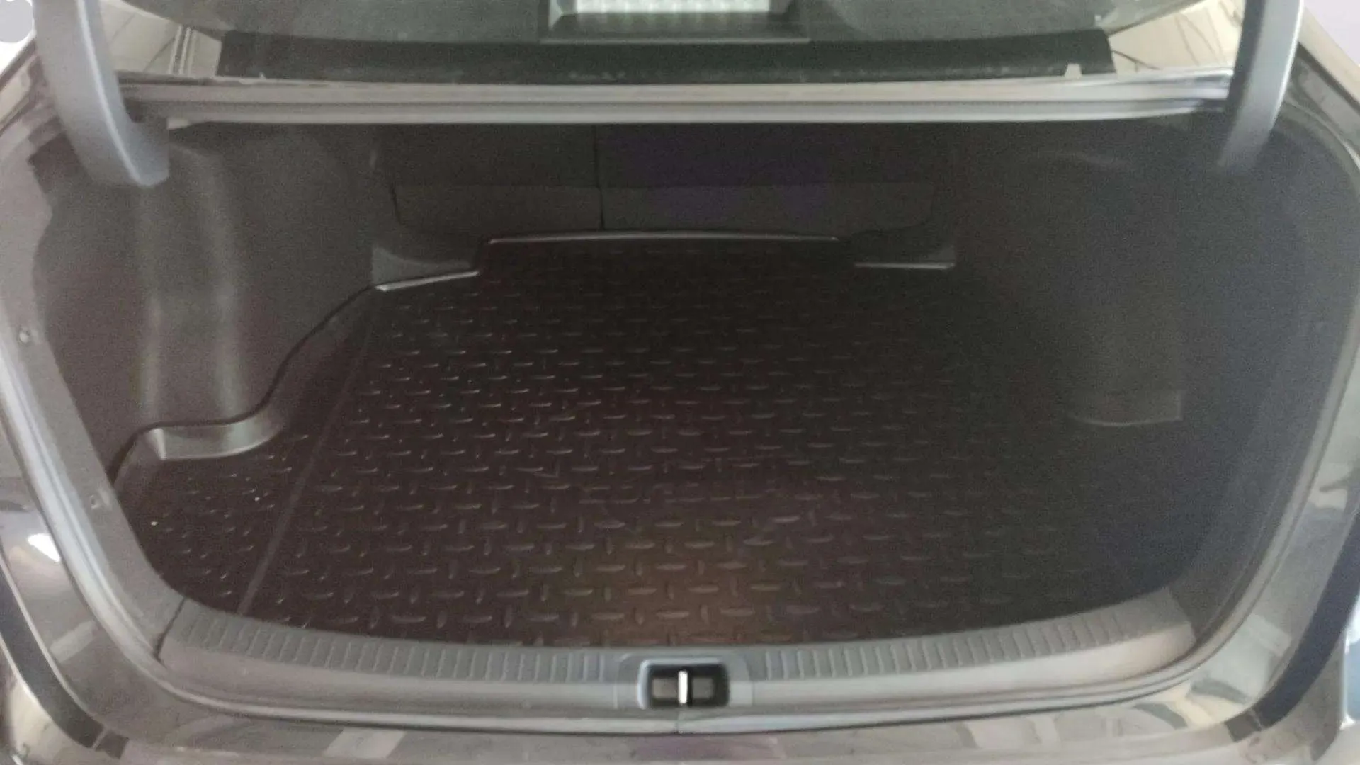 Toyota Corolla Cross Style Hybrid 140 - foto 19