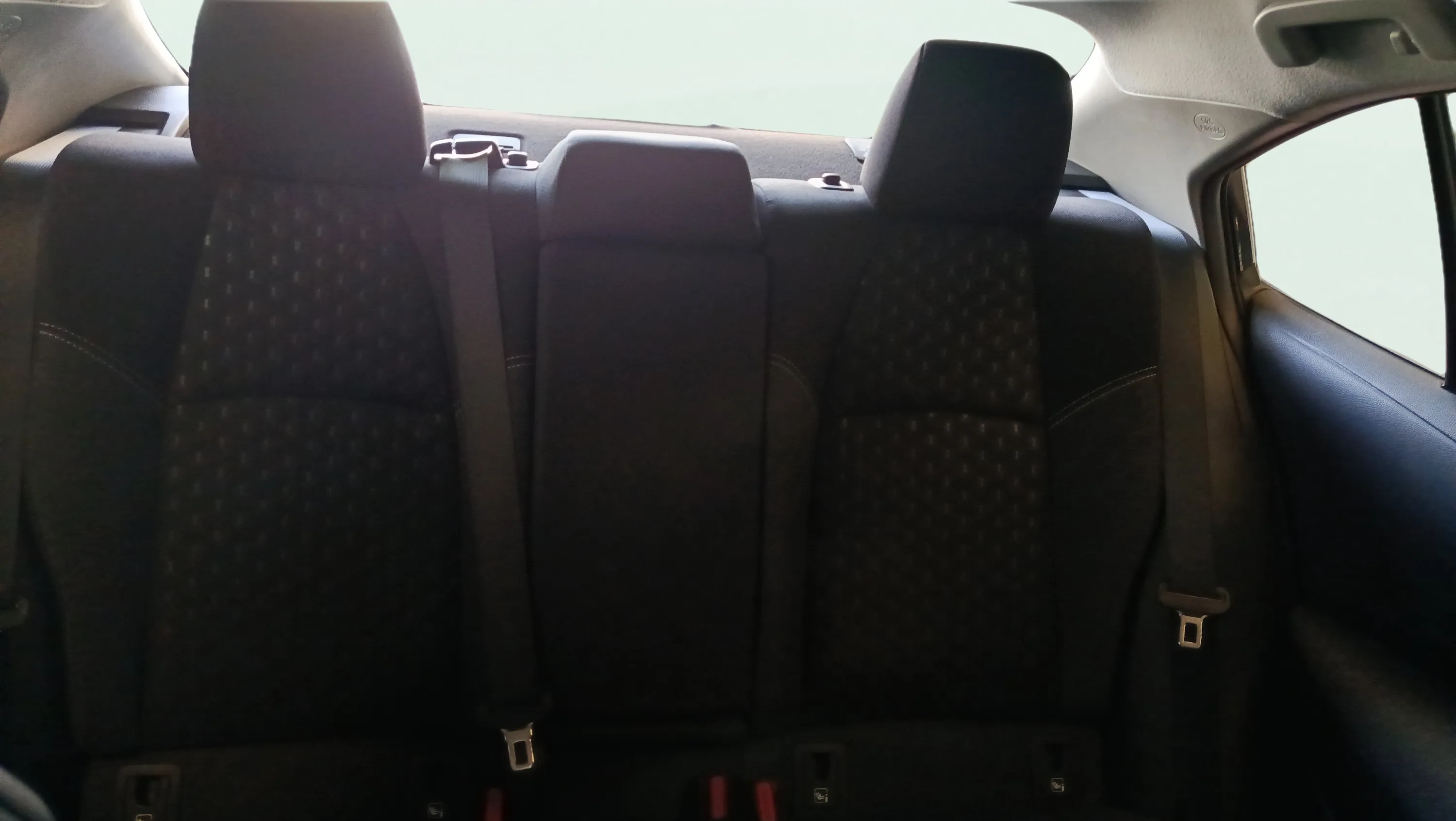 Toyota Corolla Cross Style Hybrid 140 - foto 23