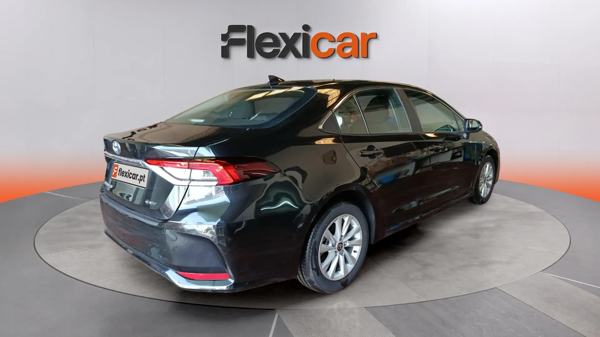 Toyota Corolla Cross Style Hybrid 140 - foto 7