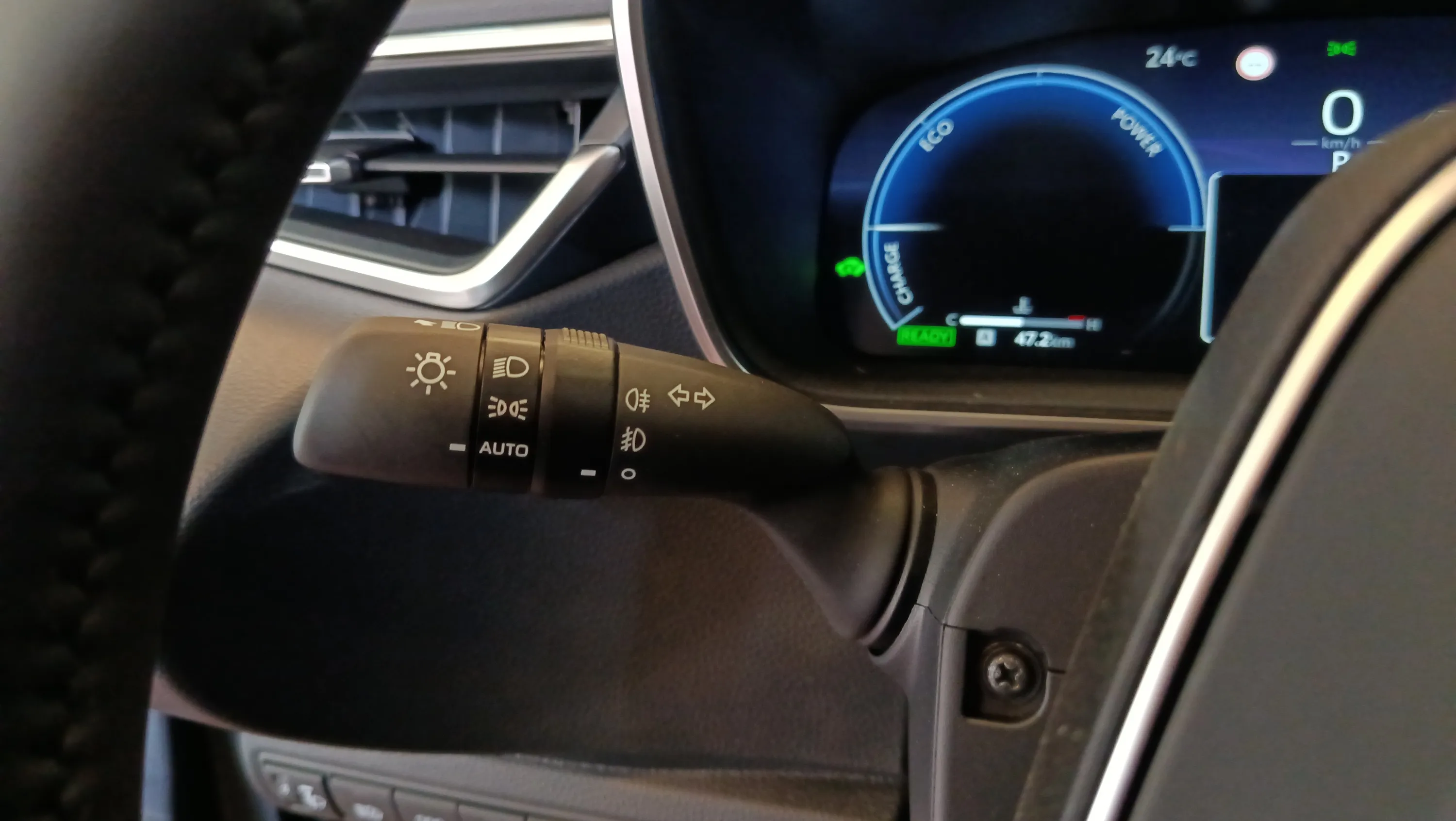 Toyota Corolla Cross Style Hybrid 140 - foto 16