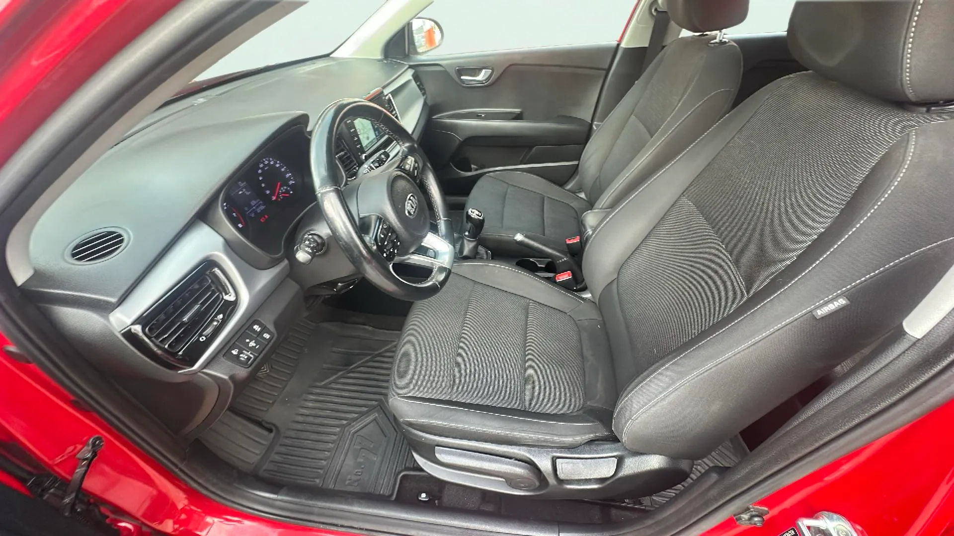 Kia Rio 1.0 T-GDi Concept - foto 14