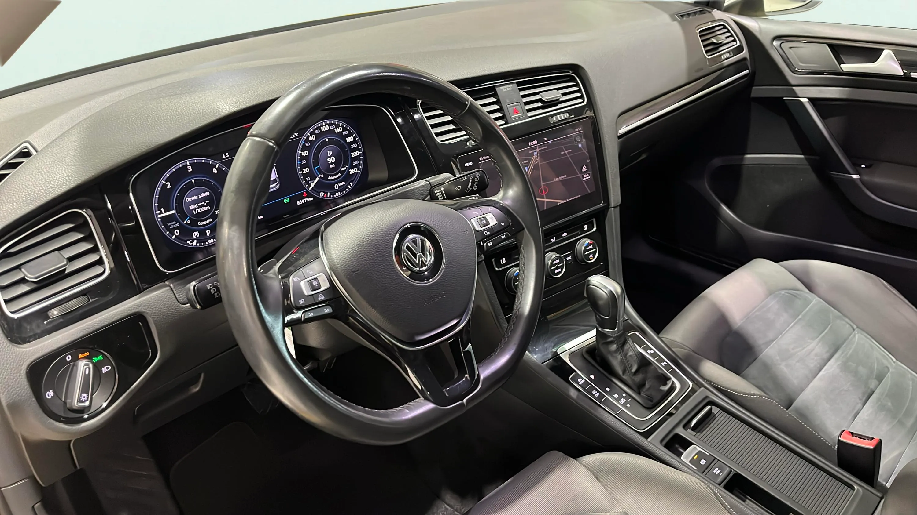 Volkswagen Golf Sport R-Line 2.0 TDI DSG - foto 10