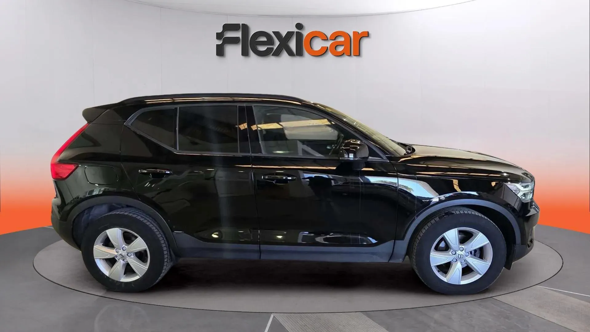 Volvo XC40 2.0 D3 - foto 5