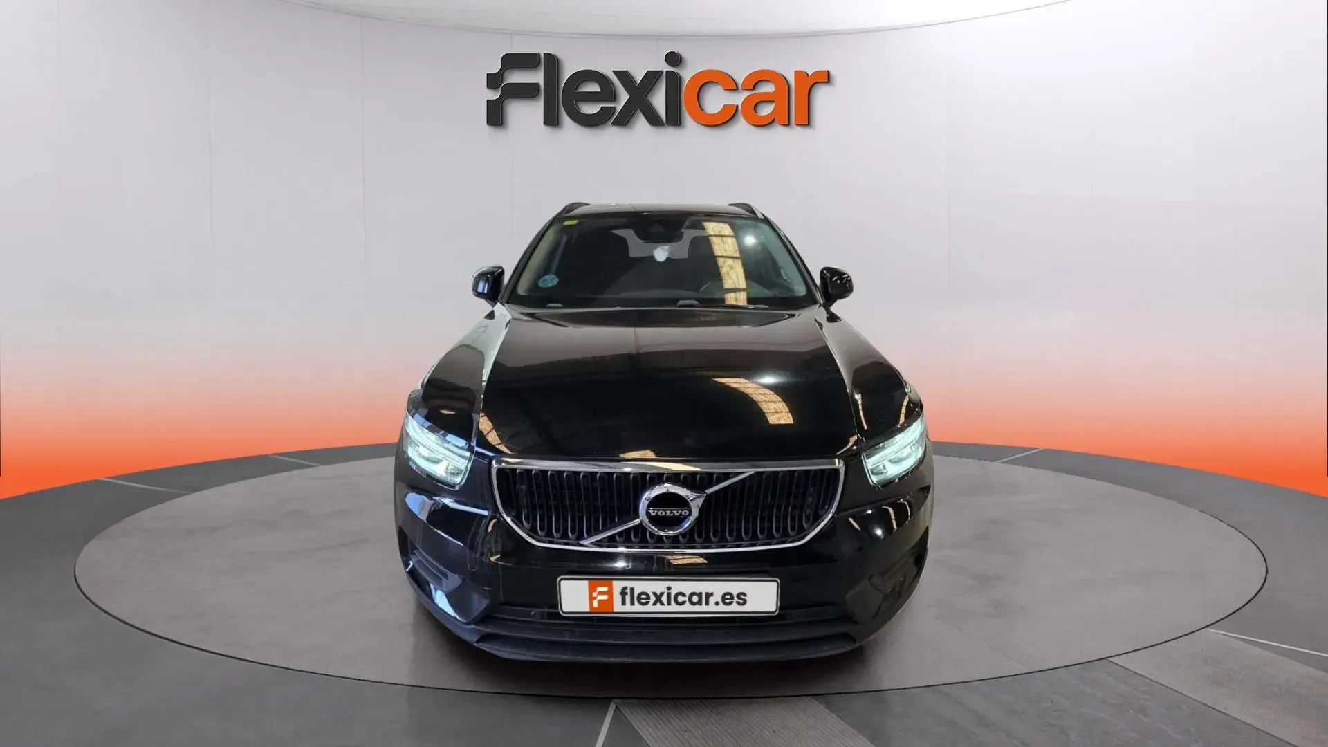 Volvo XC40 2.0 D3 - foto 2