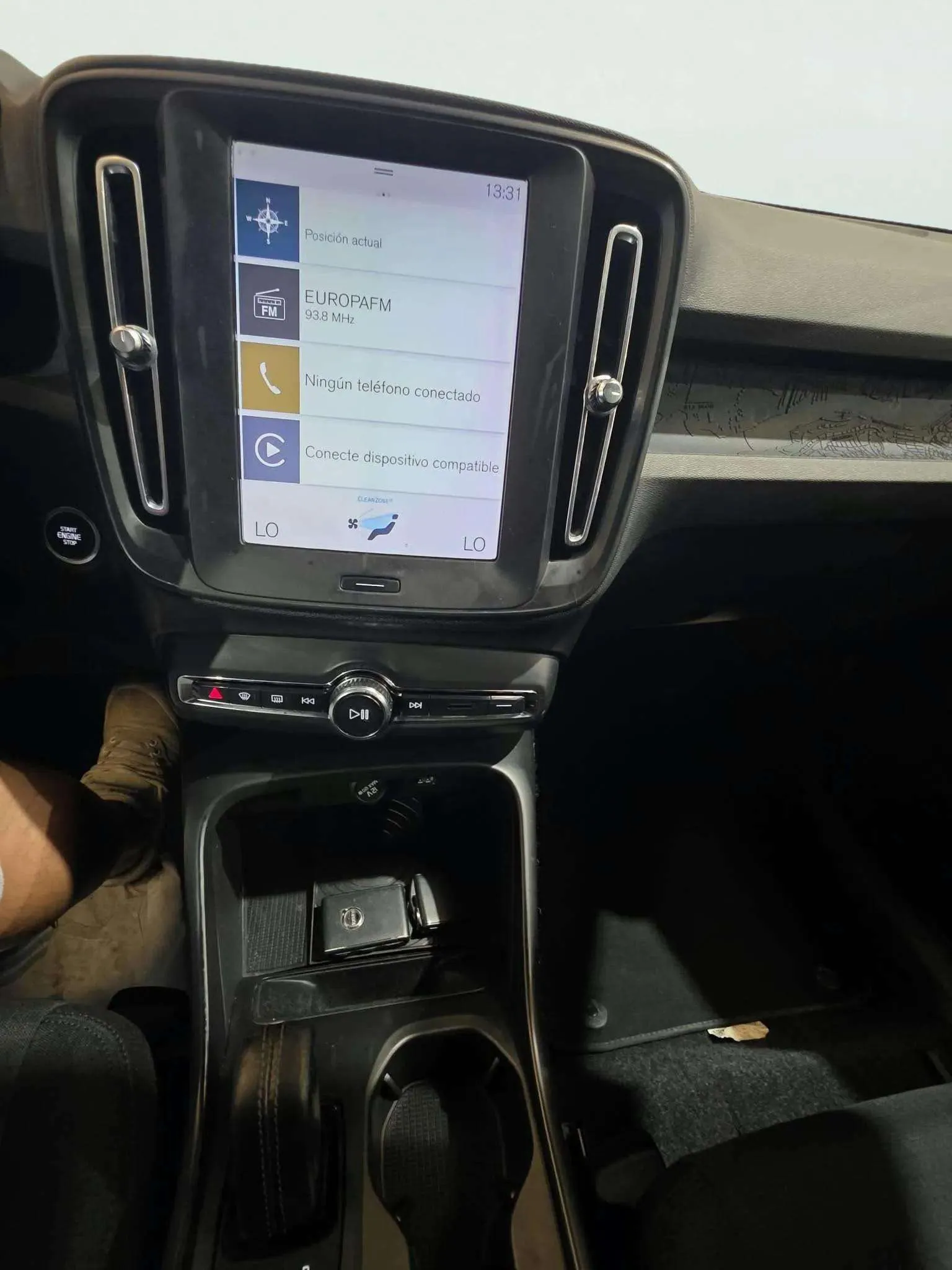 Volvo XC40 2.0 D3 - foto 12
