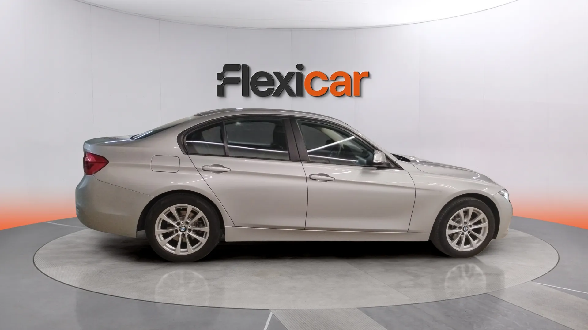 BMW Serie 3 318i - foto 2