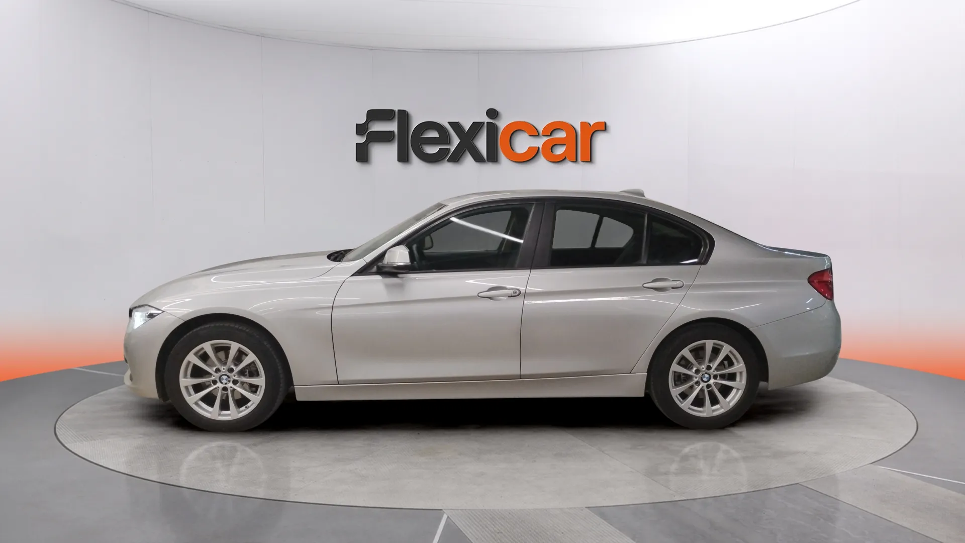 BMW Serie 3 318i - foto 6