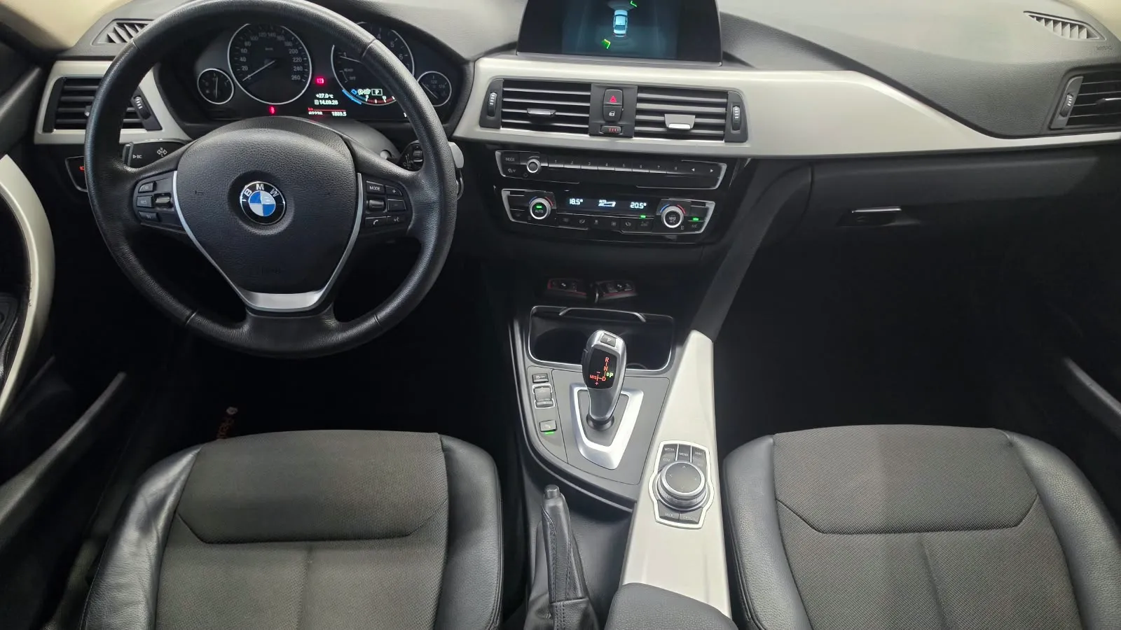 BMW Serie 3 318i - foto 9