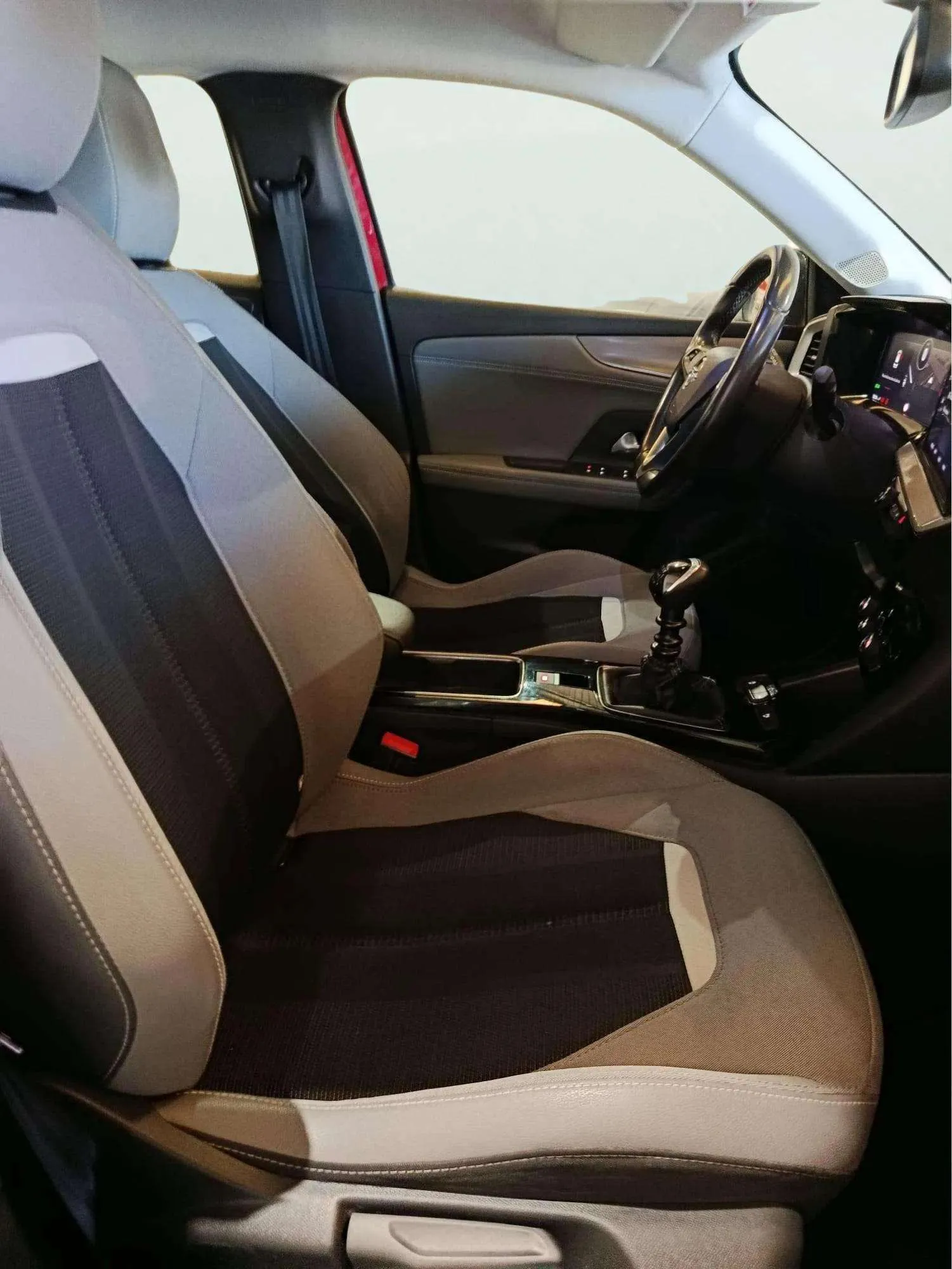 Opel Mokka 1.2 T Business Elegance - foto 18