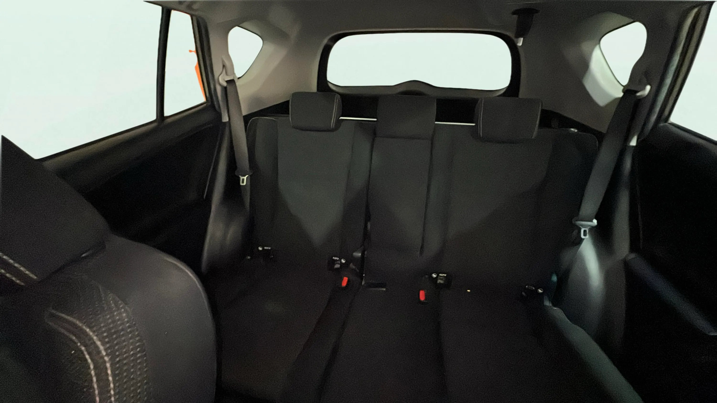 Toyota RAV4 2.0D 150D 2WD Advance Pack Drive - foto 17
