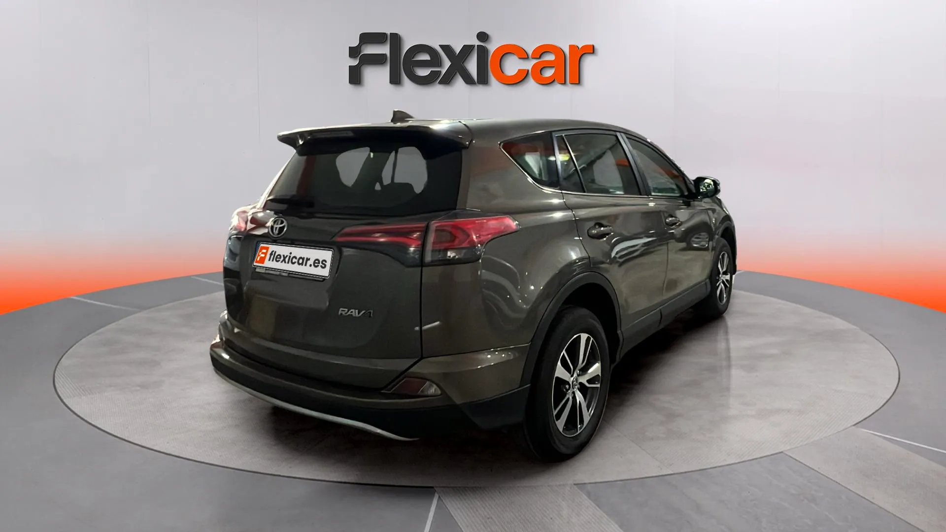 Toyota RAV4 2.0D 150D 2WD Advance Pack Drive - foto 7