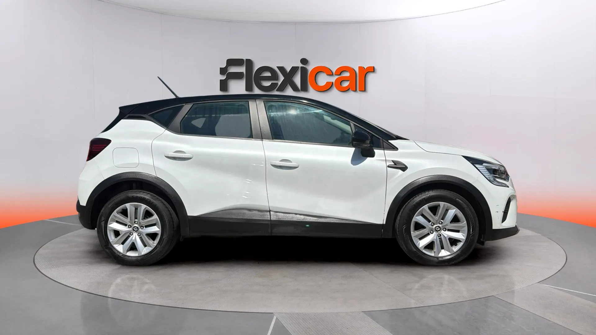 Renault Captur equilibre TCe - foto 8