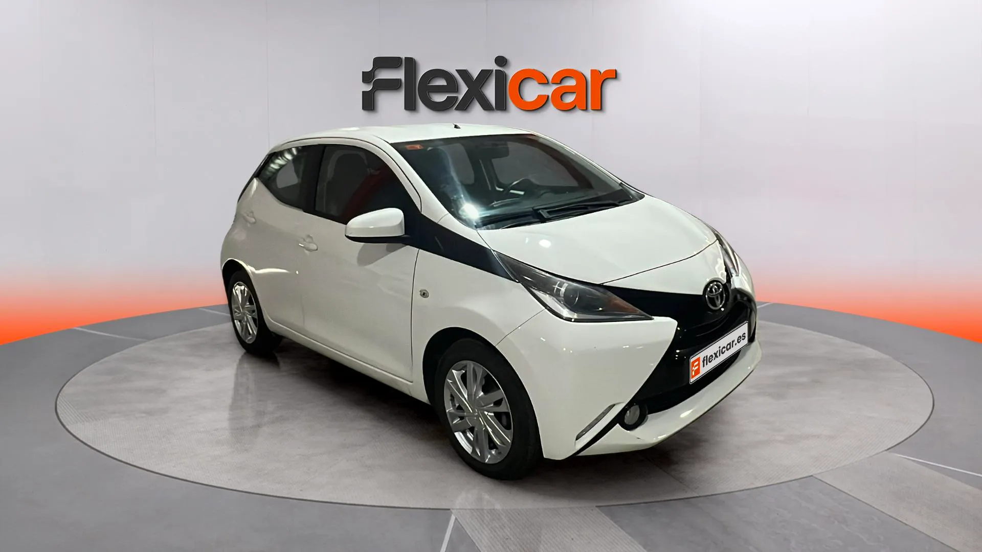Toyota Aygo 1.0 70 x-play