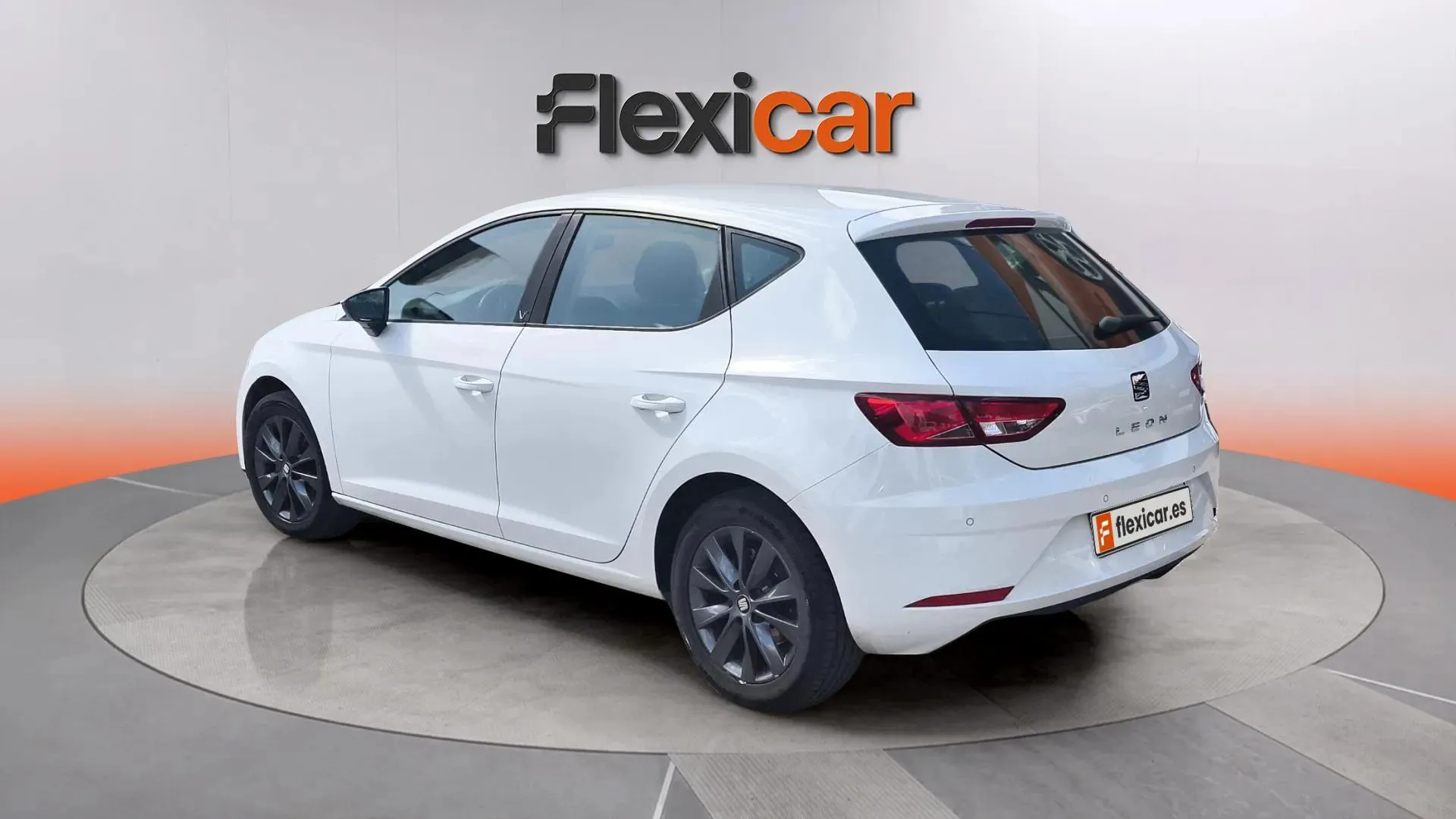 SEAT León 1.6 TDI Style Visio Ed - foto 4