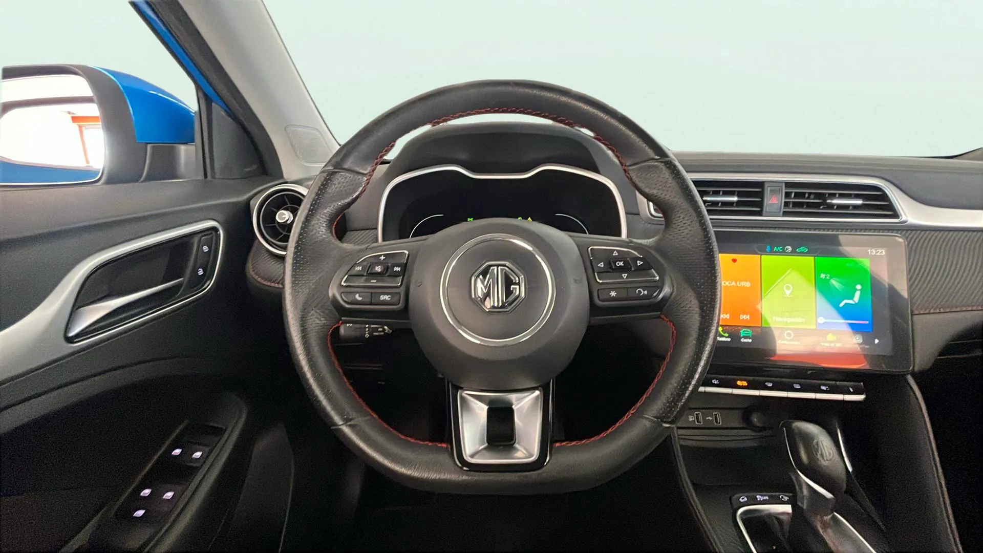 MG ZS 1.0T Luxury - foto 10