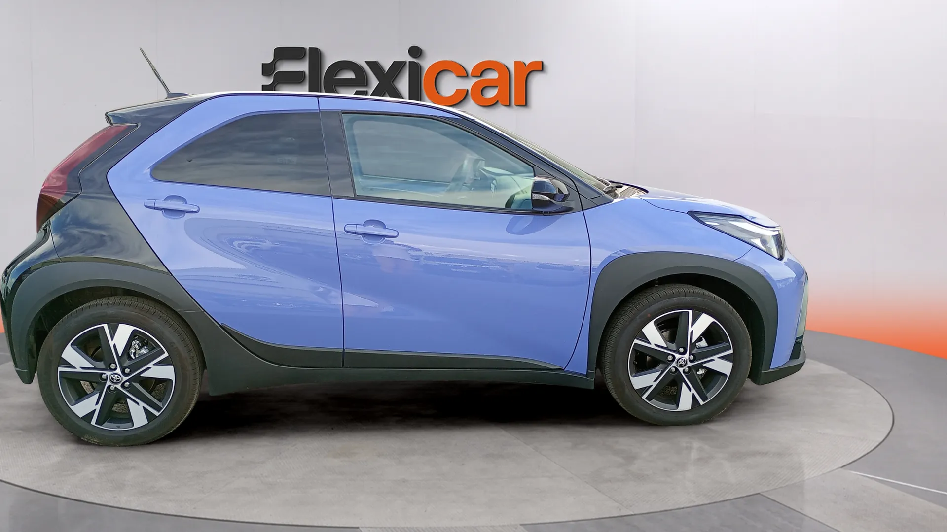 Toyota Aygo X Hybrid MC26 1.5 Like - foto 3