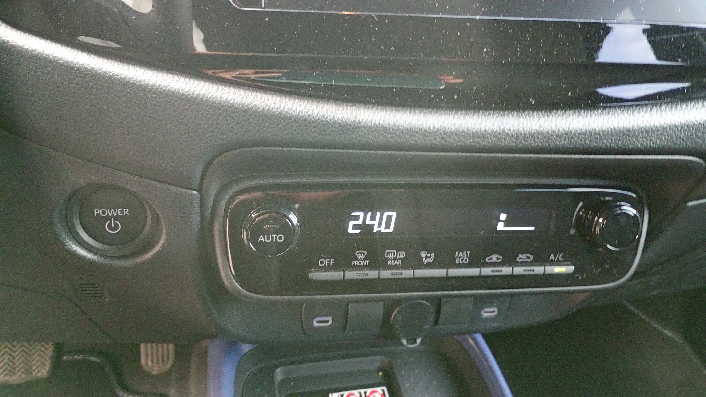 Toyota Aygo X Hybrid MC26 1.5 Like - foto 26