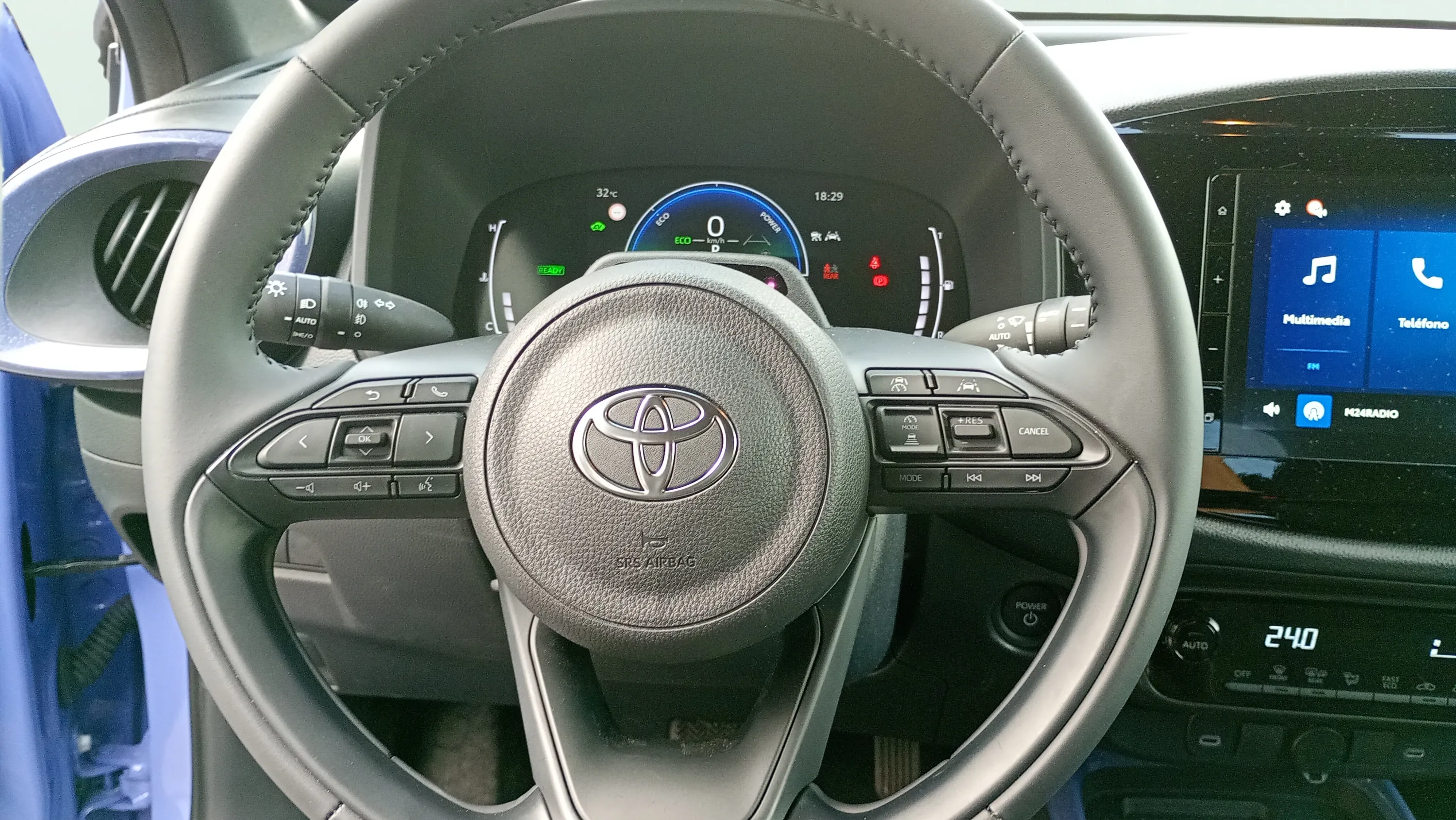 Toyota Aygo X Hybrid MC26 1.5 Like - foto 8