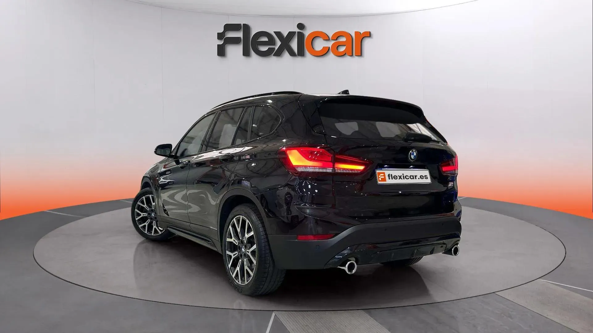 BMW X1 sDrive20dA - foto 5