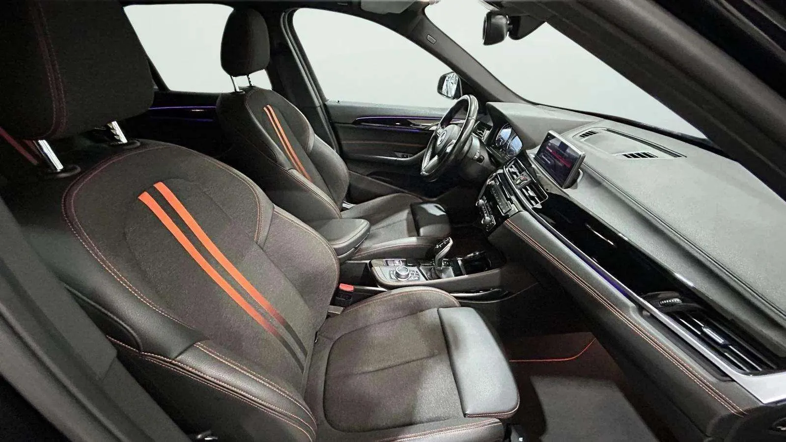 BMW X1 sDrive20dA - foto 14
