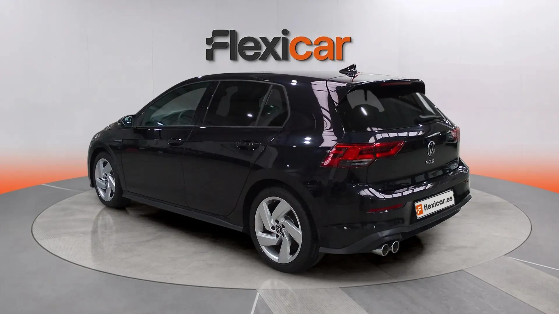Volkswagen Golf GTD 2.0 TDI DSG - foto 8