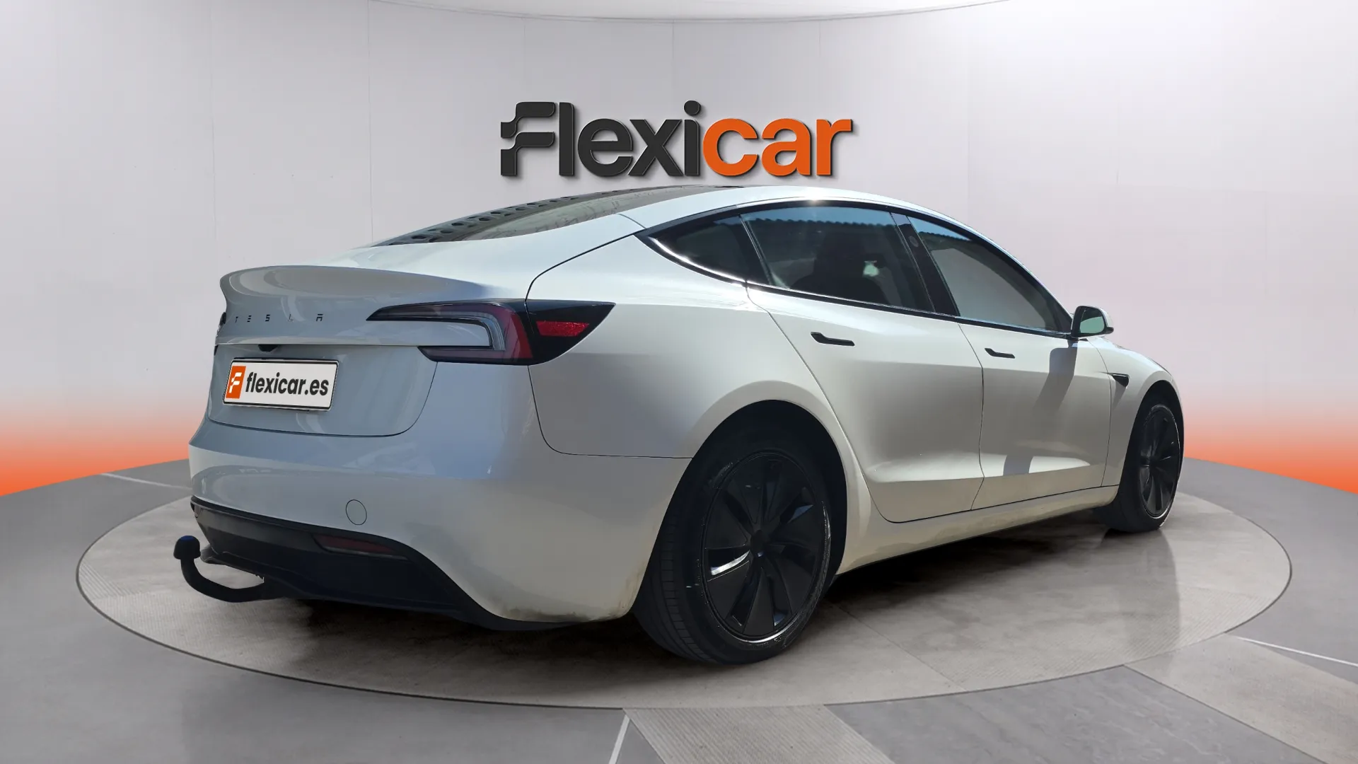 Tesla Model 3 RWD - foto 7
