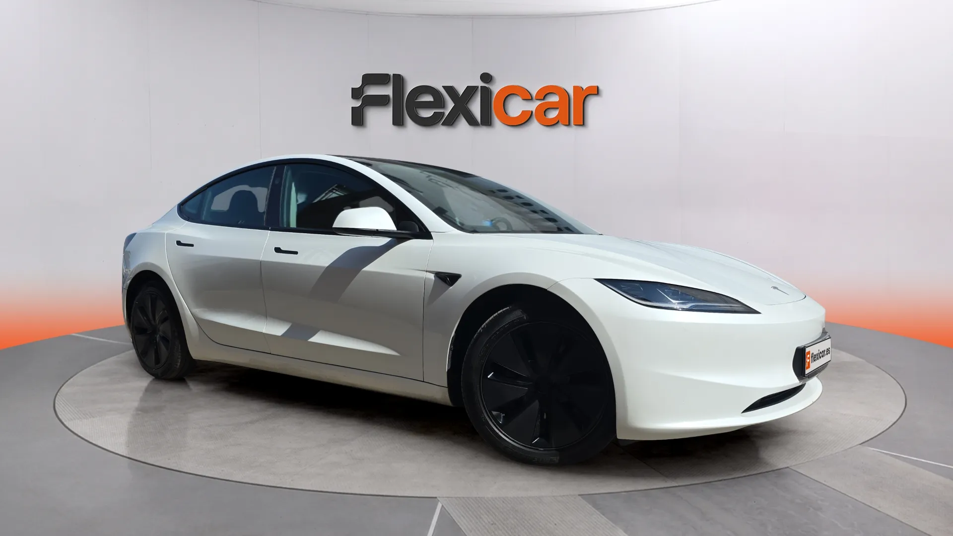 Tesla Model 3 RWD