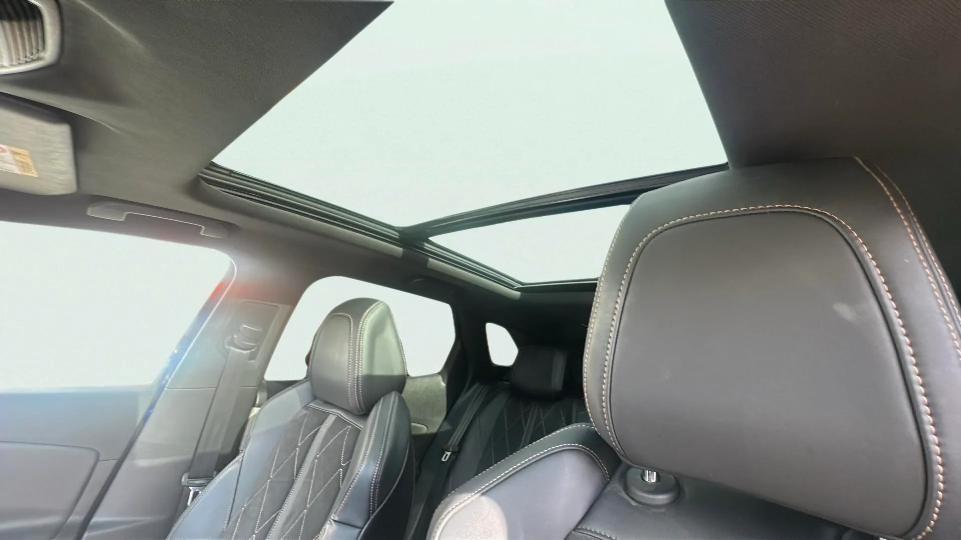 Peugeot 3008 2.0BLUEHDI GT - foto 16