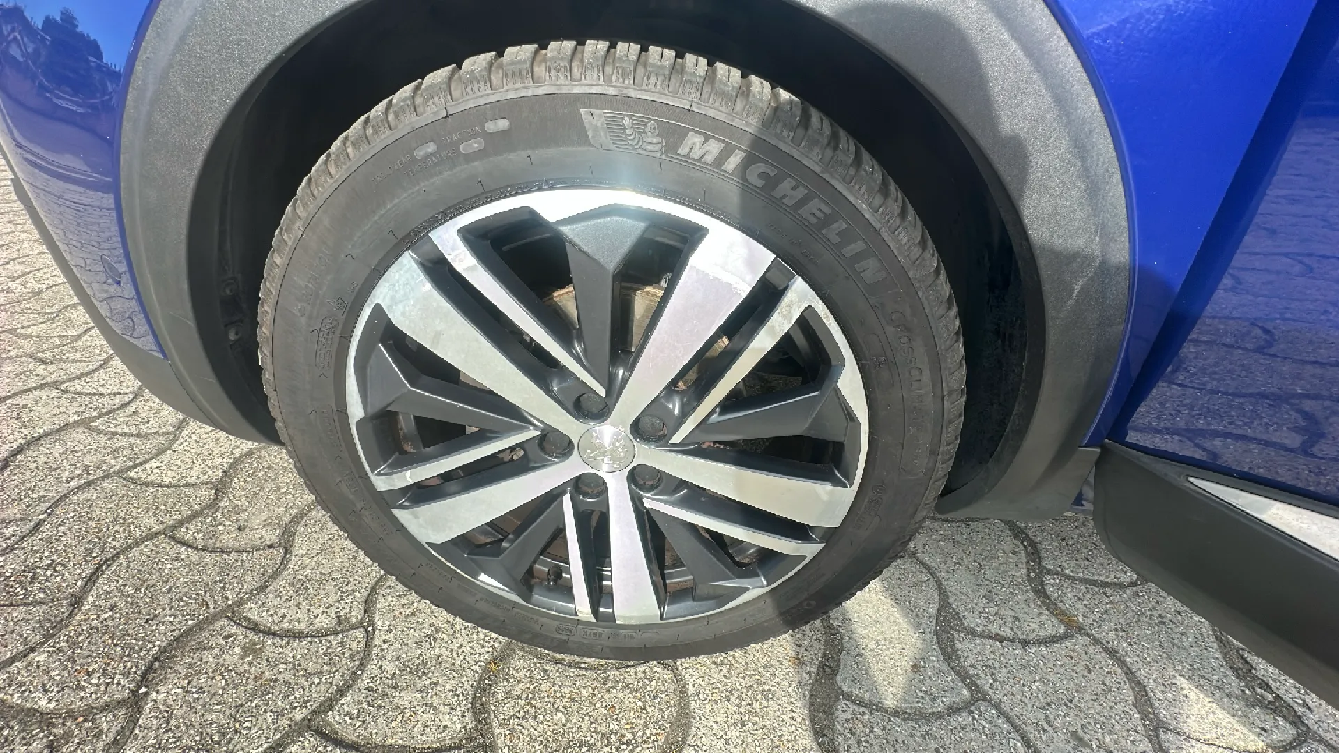 Peugeot 3008 2.0BLUEHDI GT - foto 27
