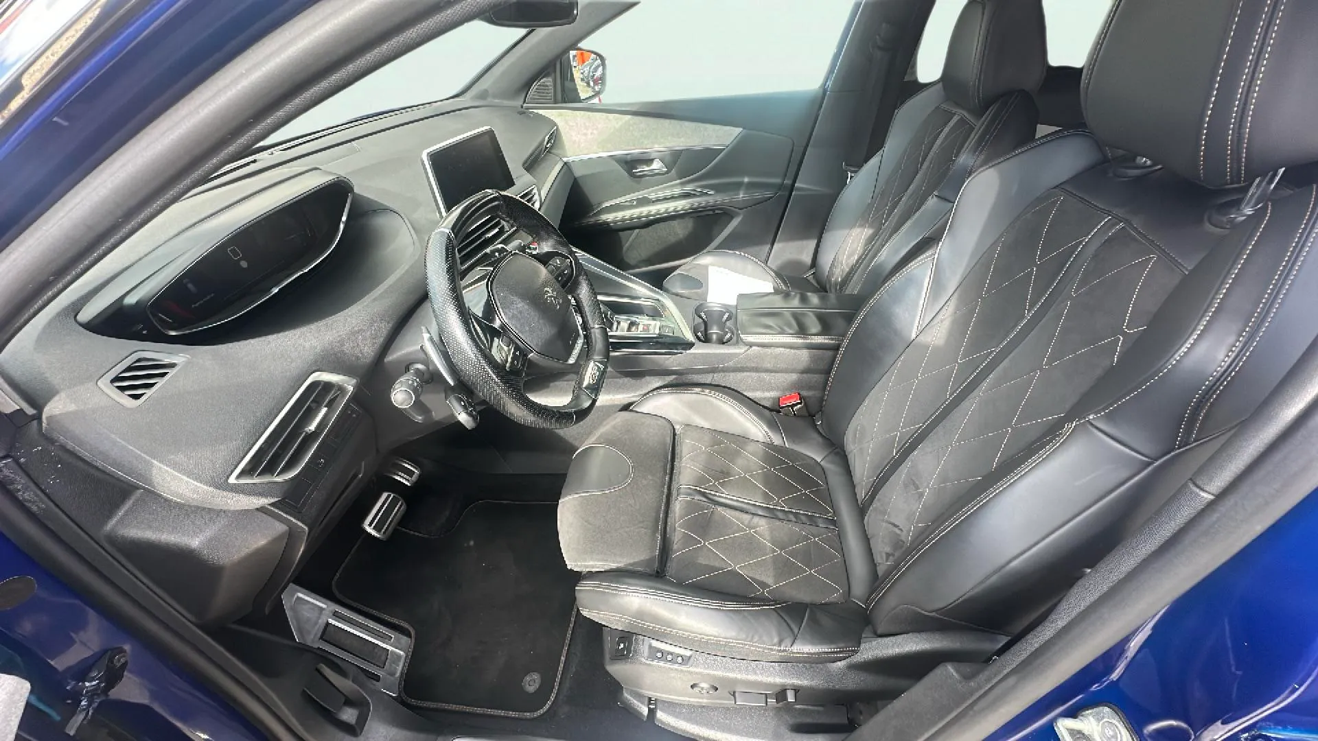 Peugeot 3008 2.0BLUEHDI GT - foto 13