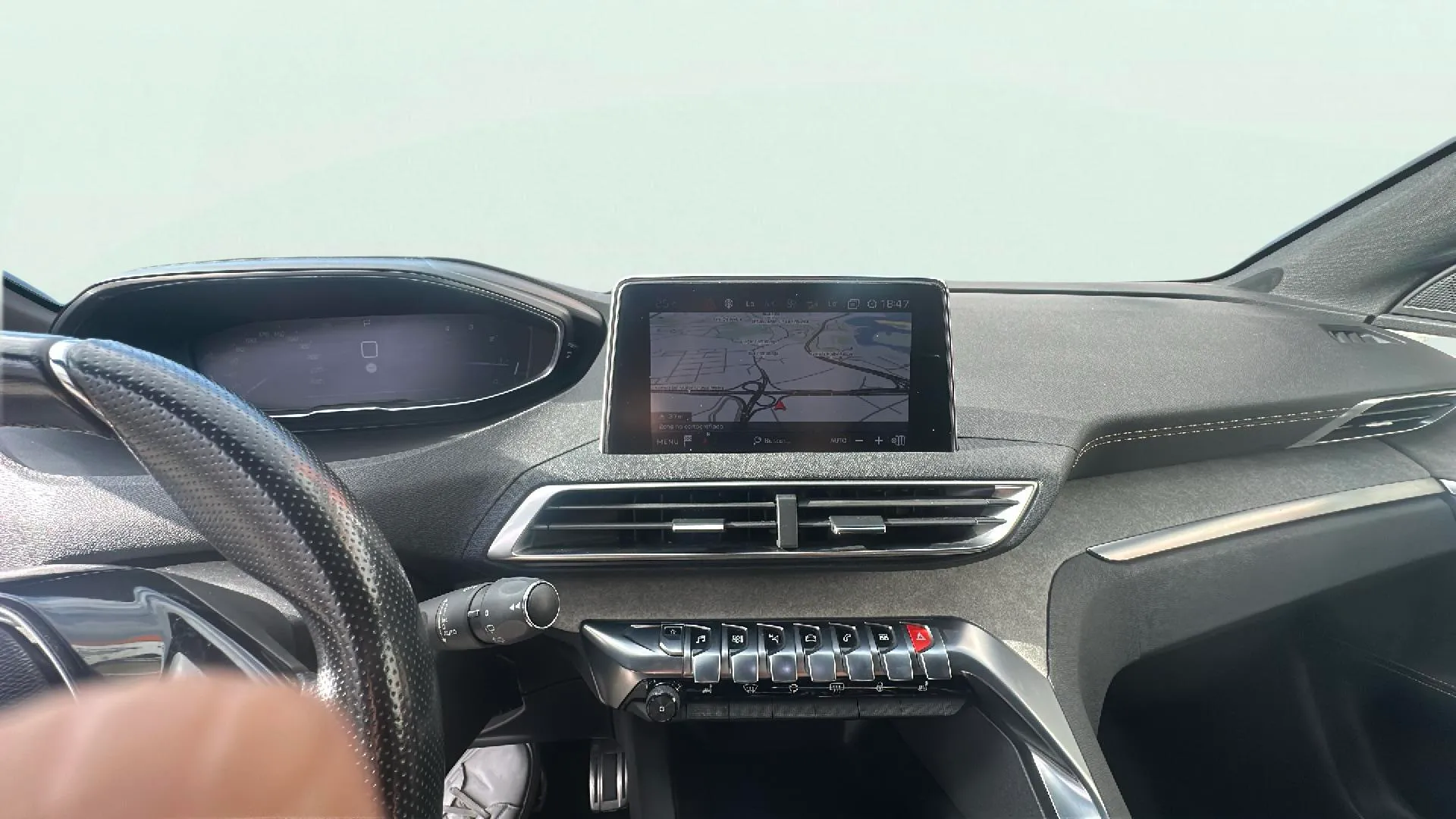 Peugeot 3008 2.0BLUEHDI GT - foto 24
