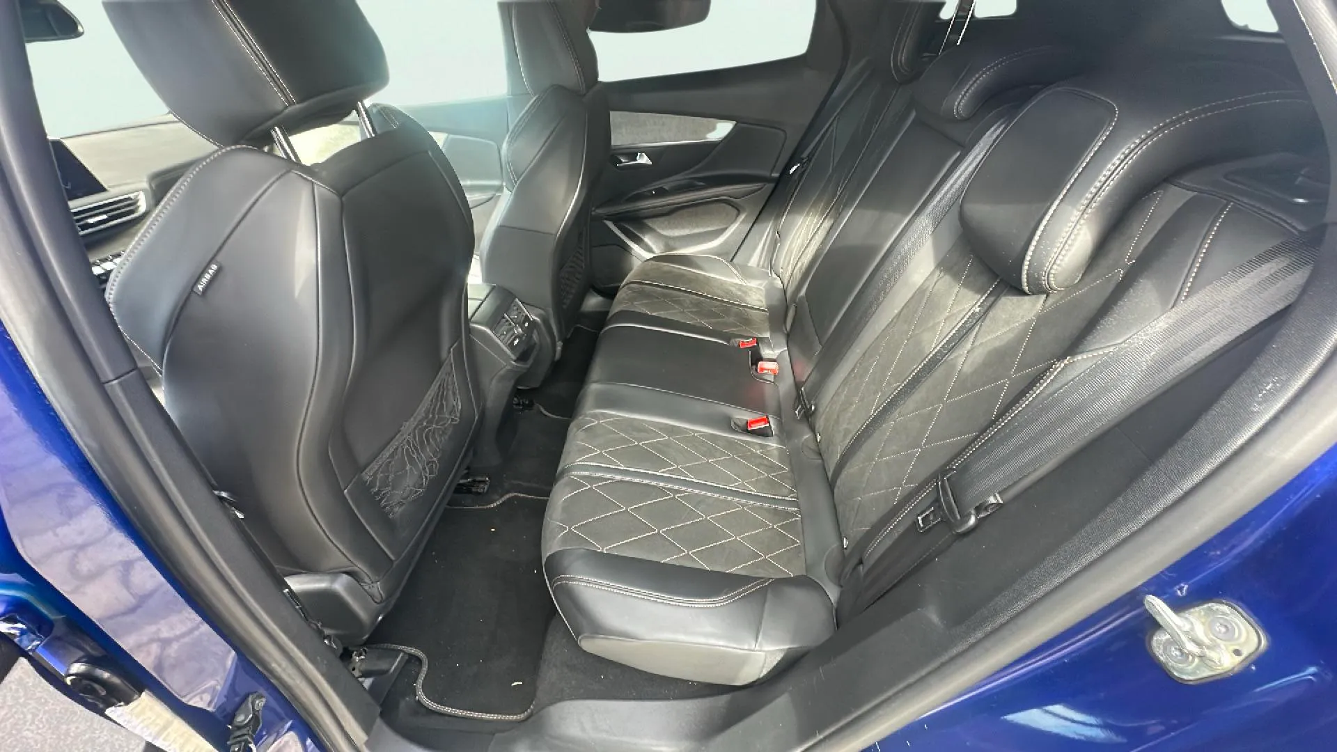 Peugeot 3008 2.0BLUEHDI GT - foto 14