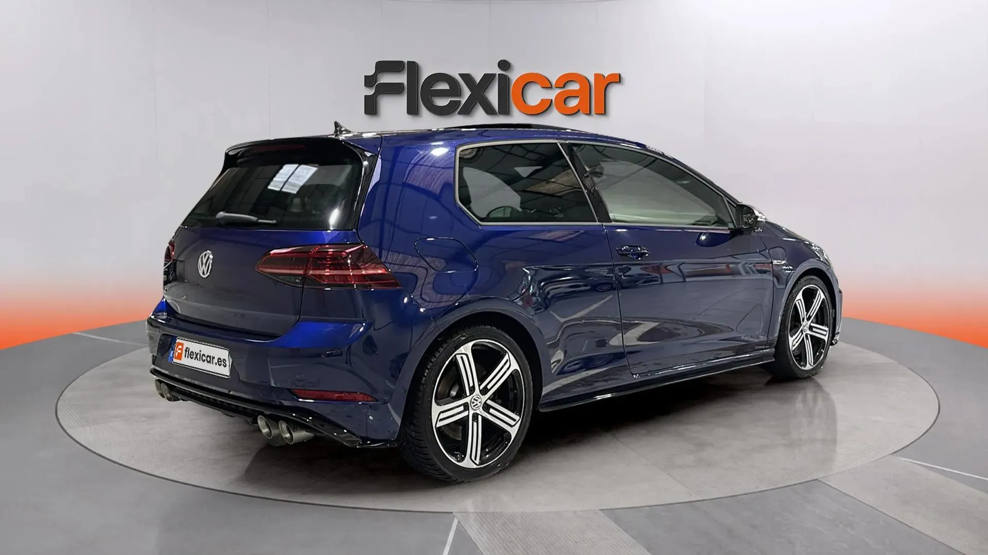 Volkswagen Golf R 2.0 TSI 4Motion DSG - foto 7