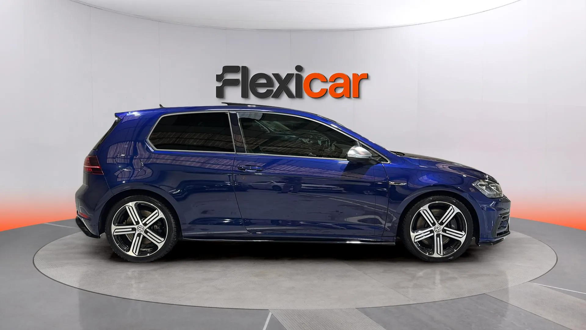 Volkswagen Golf R 2.0 TSI 4Motion DSG - foto 8