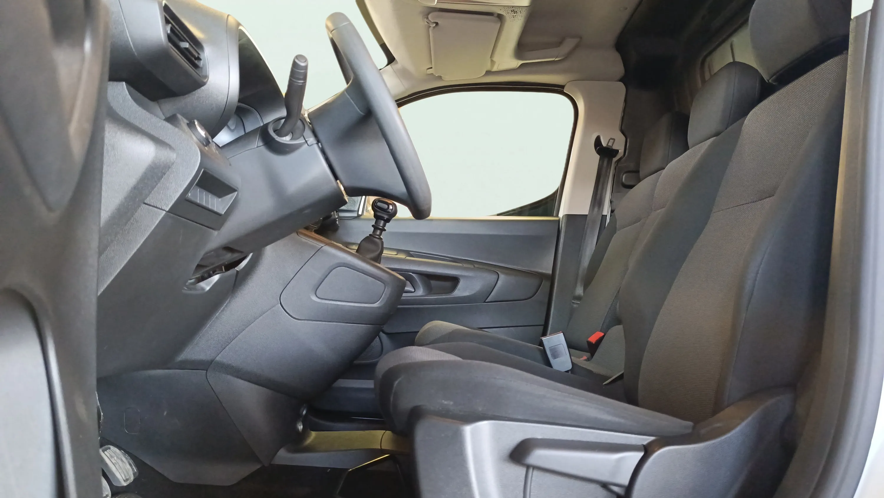 Opel Combo 1.5 TD Edition L - foto 27