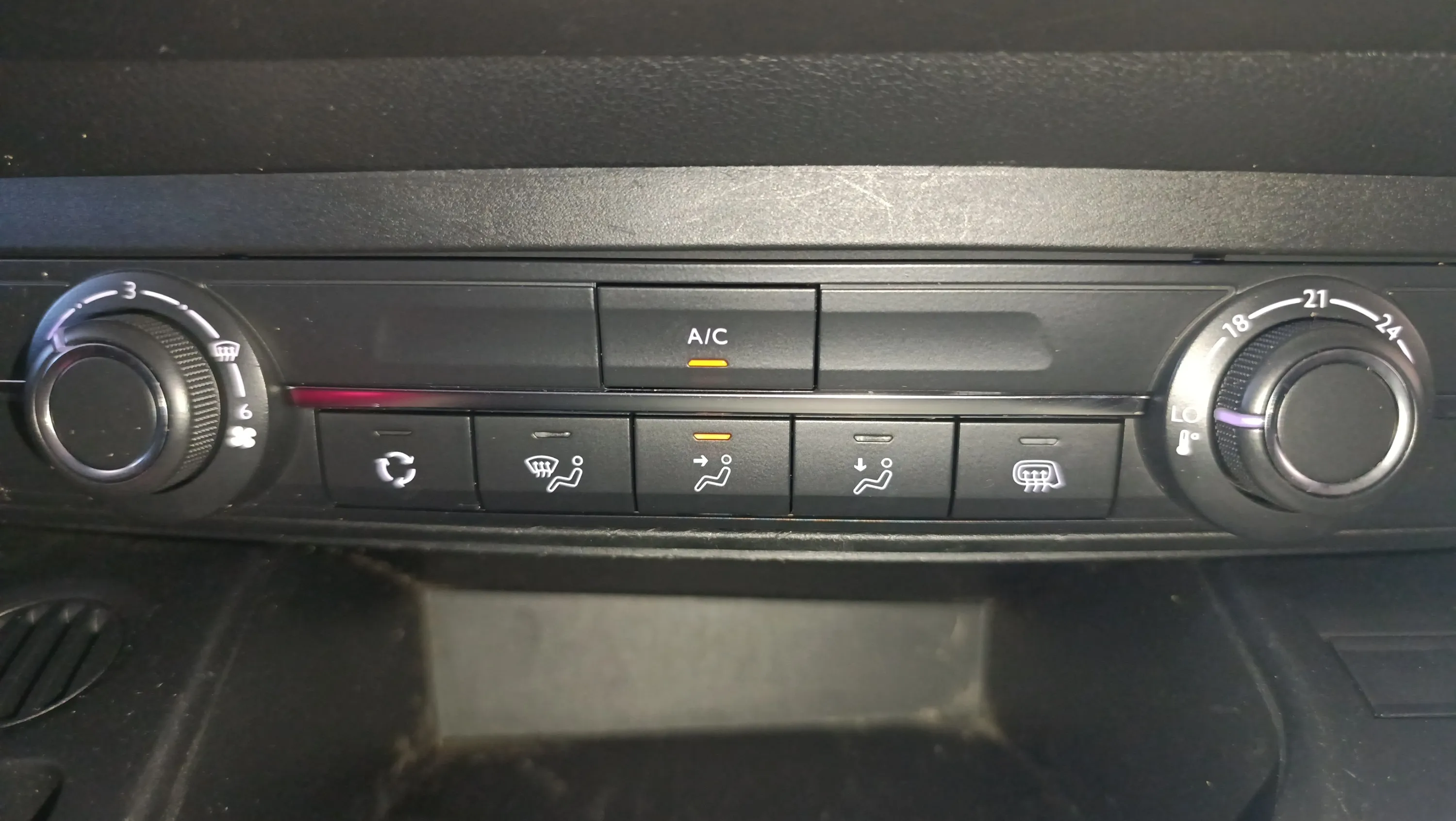 Opel Combo 1.5 TD Edition L - foto 20