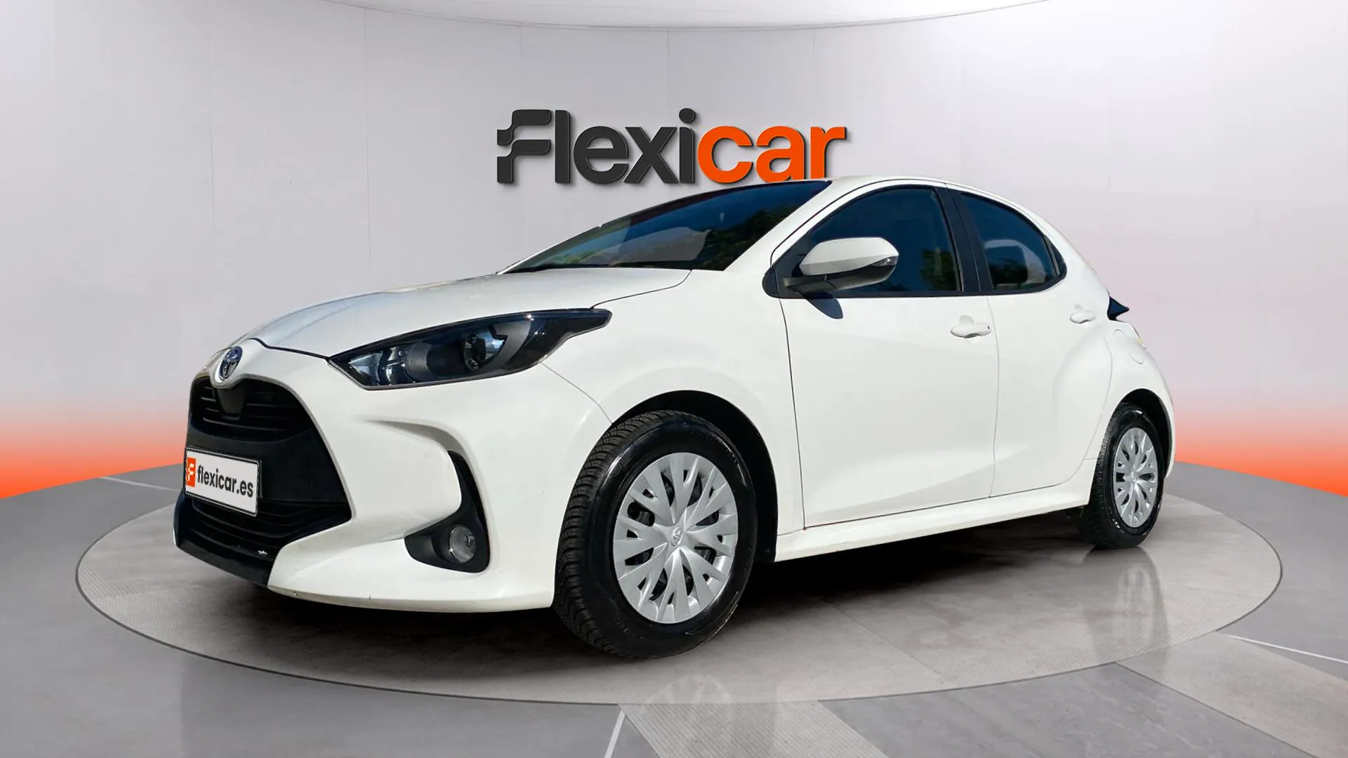 Toyota Yaris 1.0 70 Active - foto 2
