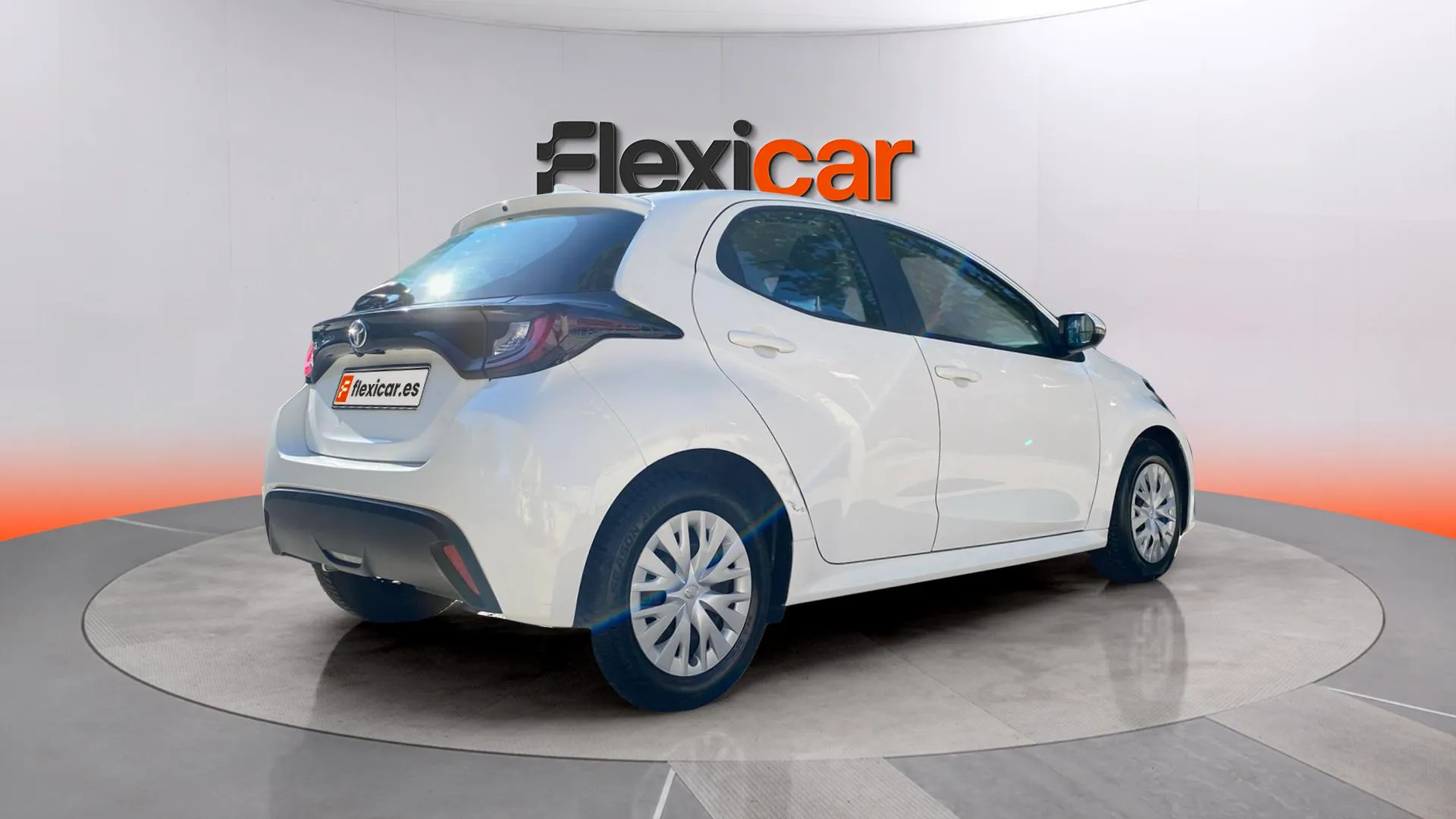Toyota Yaris 1.0 70 Active - foto 6